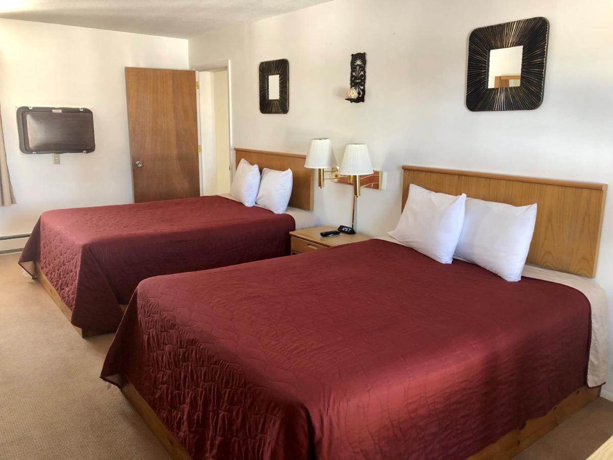 Budget Host Inn Ironwood Eksteriør bilde